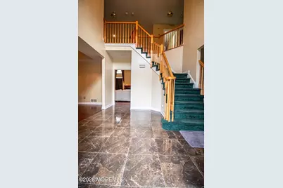 102 Erin Drive, Jackson, NJ 08527 - Photo 9