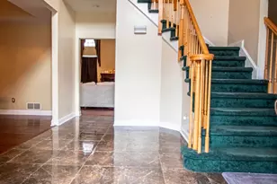 102 Erin Dr, Jackson, NJ 08527 - Photo 9