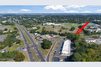 185 Monmouth Road, West Long Branch, NJ 07764 - Photo 27