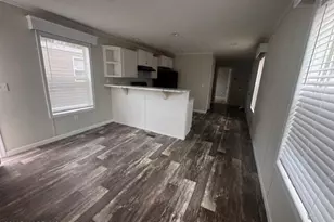 18 John St, Hazlet Township, NJ 07734 - Photo 3