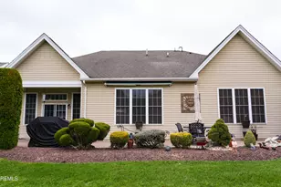 1 Belmont Ct, Freehold, NJ 07728 - Photo 11