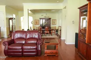 1 Belmont Ct, Freehold, NJ 07728 - Photo 17