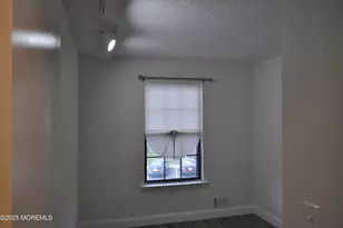 2001 Begonia Ct, Jackson, NJ 08527 - Photo 5