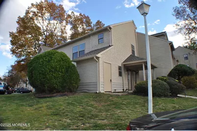 2001 Begonia Court, Jackson, NJ 08527 - Photo 3