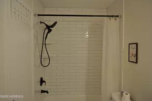 2001 Begonia Ct, Jackson, NJ 08527 - Photo 9