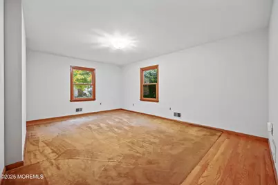 26 Edgewater Drive, Matawan, NJ 07747 - Photo 13