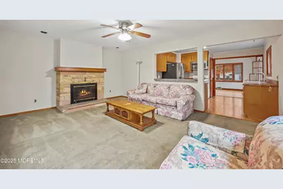 26 Edgewater Drive, Matawan, NJ 07747 - Photo 17