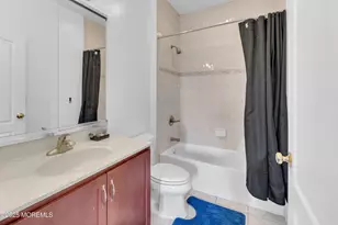 7 Equinox Ln, Freehold, NJ 07728 - Photo 29