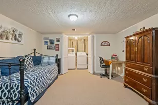 3510 Scarecrow Ct, Freehold, NJ 07728 - Photo 17