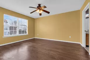 8 Nutmeg Ct, Tinton Falls, NJ 07753 - Photo 15