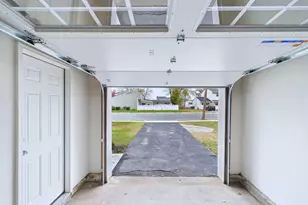 28 Patten Ln, Long Branch, NJ 07740 - Photo 23