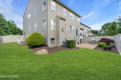 118 Pelican Court, Marlboro Township, NJ 07746 - Photo 41
