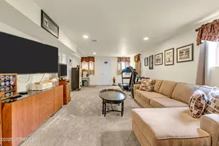 118 Pelican Court, Marlboro Township, NJ 07746 - Photo 39