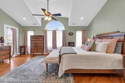 118 Pelican Court, Marlboro Township, NJ 07746 - Photo 27