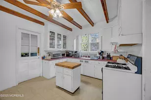 130 South St, Freehold, NJ 07728 - Photo 9