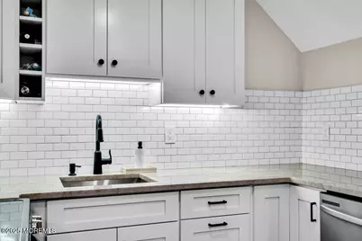 107 Riverview Avenue #113B, Neptune City, NJ 07753 - Photo 21