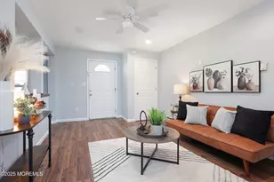 13 Grove Pl, Keansburg, NJ 07734 - Photo 3