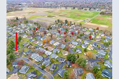 1 Linton Close, Freehold, NJ 07728 - Photo 7