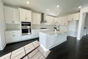 106 Woolley Ct, Ocean, NJ 07755 - Photo 5