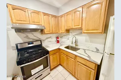 158 Terrace Avenue, Jersey City, NJ 07307 - Photo 11