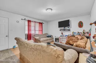 11 Factory St, Freehold, NJ 07728 - Photo 5