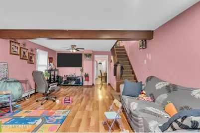 25 Union Avenue, Freehold, NJ 07728 - Photo 3