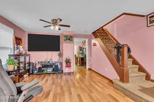 25 Union Ave, Freehold, NJ 07728 - Photo 13