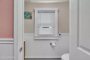 25 Union Ave, Freehold, NJ 07728 - Photo 9