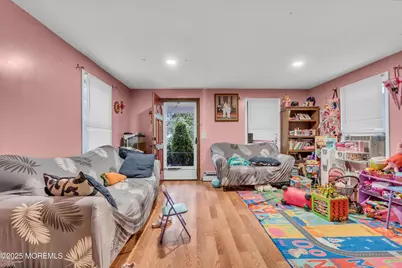 25 Union Avenue, Freehold, NJ 07728 - Photo 5