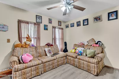 34 Bowne Avenue, Freehold, NJ 07728 - Photo 3