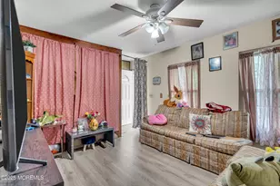 34 Bowne Ave, Freehold, NJ 07728 - Photo 5