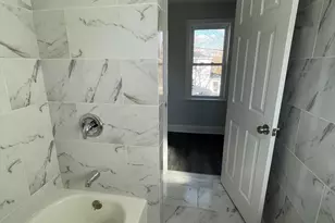 405 Myrtle Ave, Neptune Township, NJ 07753 - Photo 15