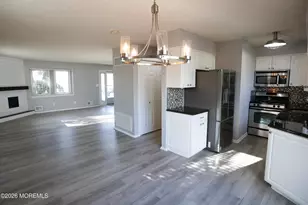 657 Ellicott Ave, Toms River Township, NJ 08753 - Photo 5