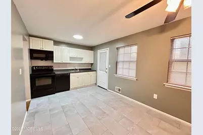 47 Village Green Way, Hazlet Township, NJ 07730 - Photo 9