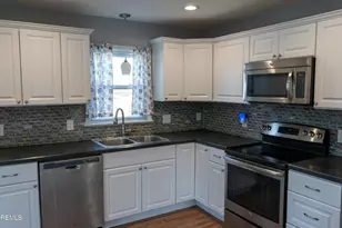 6 Reno Ct, Barnegat, NJ 08005 - Photo 1