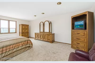 31 Devonshire Drive, Morganville, NJ 07751 - Photo 29