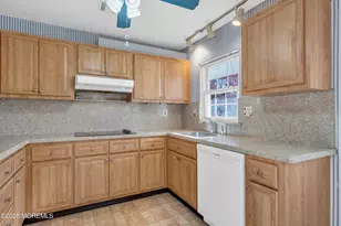 1126A Argyll Cir, Lakewood, NJ 08701 - Photo 25