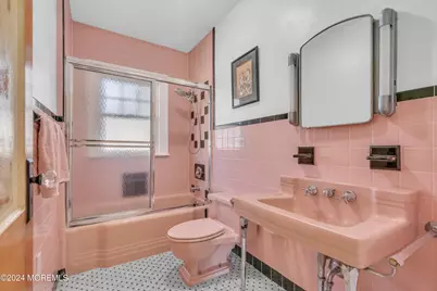 210 Roosevelt Avenue, Avon by the Sea, NJ 07717 - Photo 23