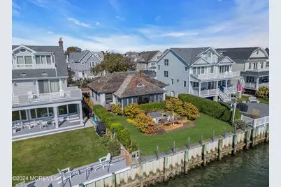 210 Roosevelt Avenue, Avon by the Sea, NJ 07717 - Photo 35