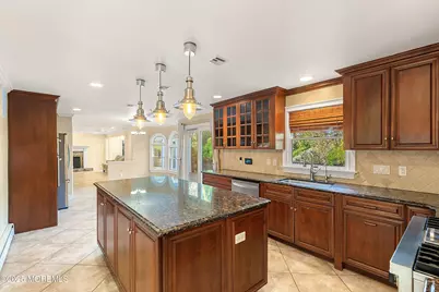 677 Overlook Court, Brick, NJ 08724 - Photo 5