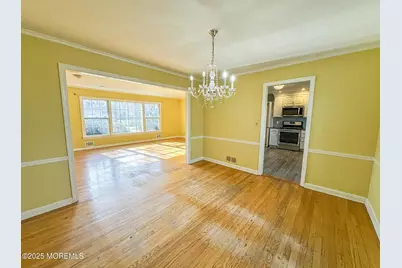 35 Woodland Drive, Middletown, NJ 07748 - Photo 11