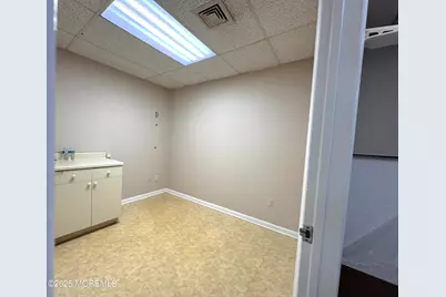 223 Monmouth Road #First Floor, West Long Branch, NJ 07764 - Photo 13