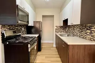 12 Manchester Ct, Freehold, NJ 07728 - Photo 5