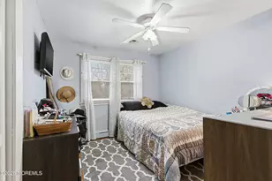 546 Princess Ct, Toms River Township, NJ 08753 - Photo 9