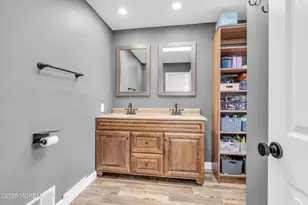 233 Paddington Ct, Manalapan Township, NJ 07726 - Photo 29