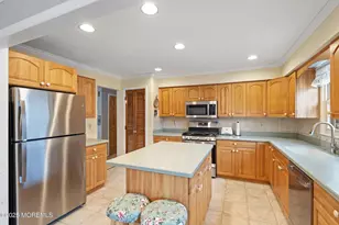 28 Cherry Ln, Howell Township, NJ 07731 - Photo 11
