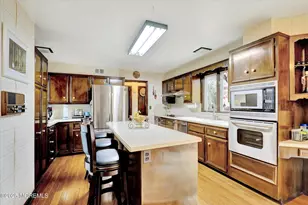 45 Galloping Hill Cir, Holmdel, NJ 07733 - Photo 11