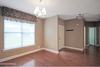 9 Curry Court, Whiting, NJ 08759 - Photo 5