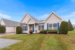 33 Deer Chase Ln, Lakewood, NJ 08701 - Photo 3