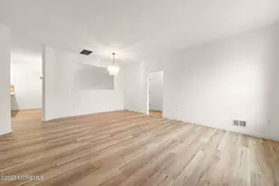 33 Deer Chase Ln, Lakewood, NJ 08701 - Photo 7